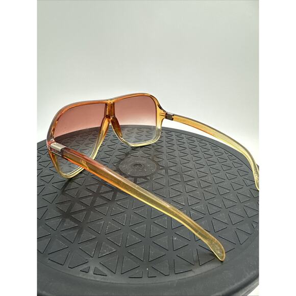 Vintage Foster Grant Sunglasses Oversized Frames Brown Lens Brown Gold main image 6